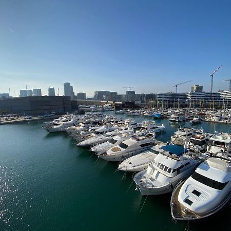 Barco Muy Romantico Con Parking! سان أدريان دي بيزوس المظهر الخارجي الصورة