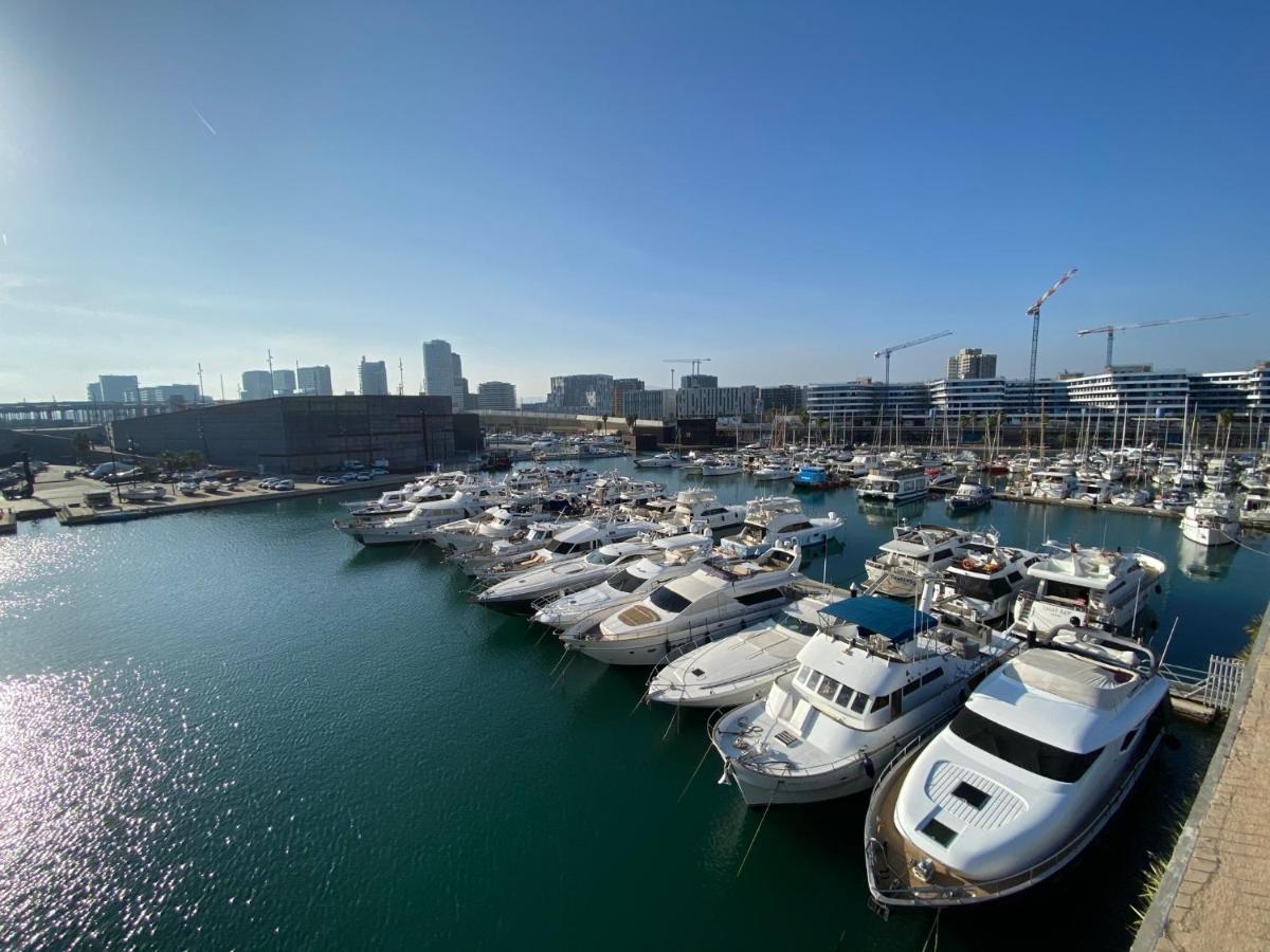 Barco Muy Romantico Con Parking! سان أدريان دي بيزوس المظهر الخارجي الصورة